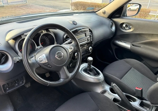 Nissan Juke cena 54000 przebieg: 73600, rok produkcji 2017 z Bełchatów małe 172